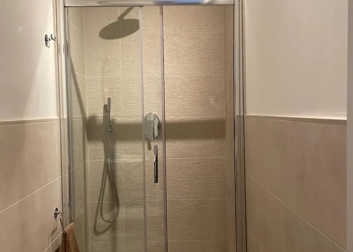 Hermes 14 3* Бари